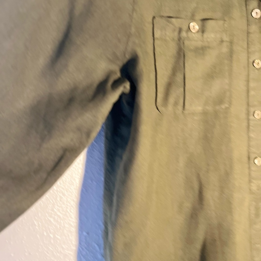 Chicos Size 2 No Iron Button Up Size 14 US XL Green Long Sleeve Linen Shirt - Picture 4 of 6